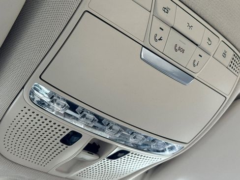 Used 2016 Mercedes-Benz C 300 4MATIC Sedan image 23