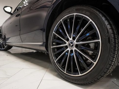 Used 2019 Mercedes-Benz C 300 4MATIC Sedan image 38