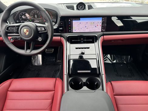 New 2026 Porsche Panamera 4 image 13
