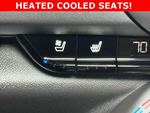 Used 2020 Chevrolet Camaro SS image 14