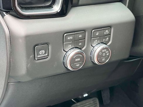 New 2026 GMC Sierra 1500 Denali Ultimate AWD/4WD image 24