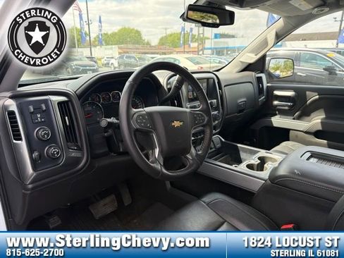 Used 2017 Chevrolet Silverado 1500 LTZ Z71 w/ LTZ Plus Package AWD/4WD image 10