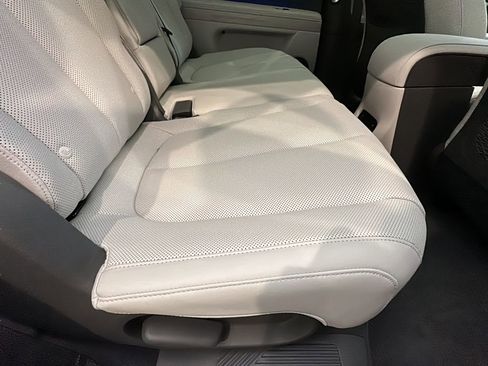 New 2026 Hyundai Ioniq 5 Limited image 15