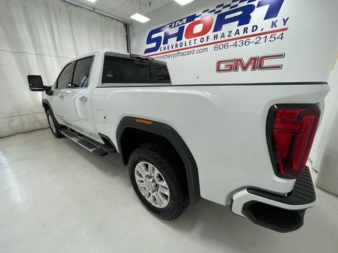 Used 2021 GMC Sierra 2500 Denali w/ Denali Ultimate Package AWD/4WD image 7