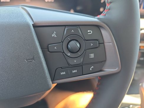 New 2026 Nissan Sentra SR FWD image 9