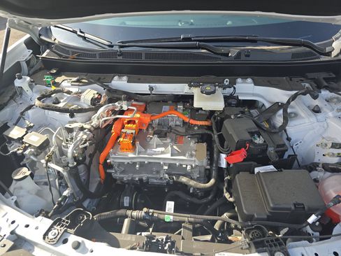 Used 2024 Honda Prologue EX image 12