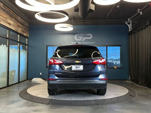 Used 2019 Chevrolet Equinox LS image 4