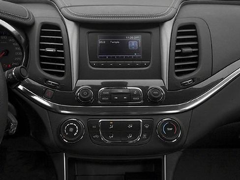 Used 2018 Chevrolet Impala LS FWD image 7
