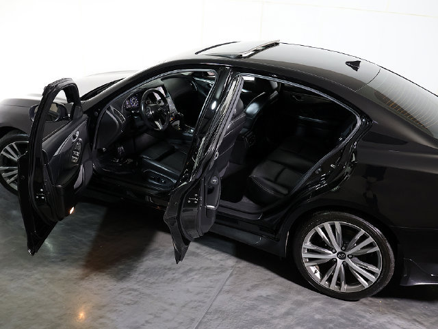 Used 2019 INFINITI Q50 Signature Edition AWD/4WD image 5