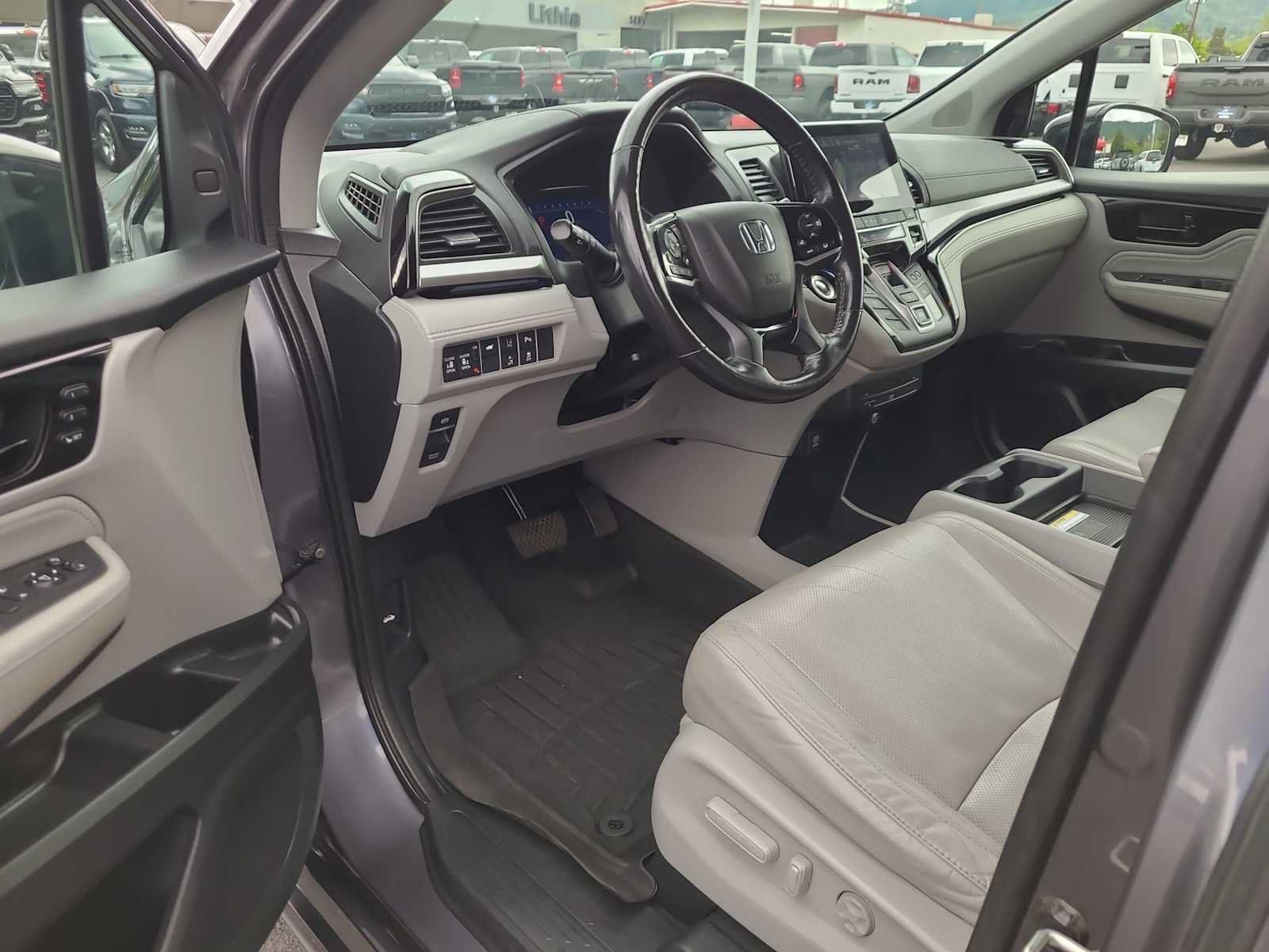 Used 2018 Honda Odyssey Elite image 10