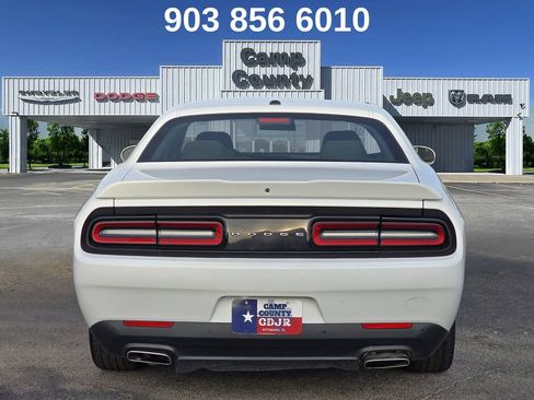 Used 2022 Dodge Challenger GT image 5