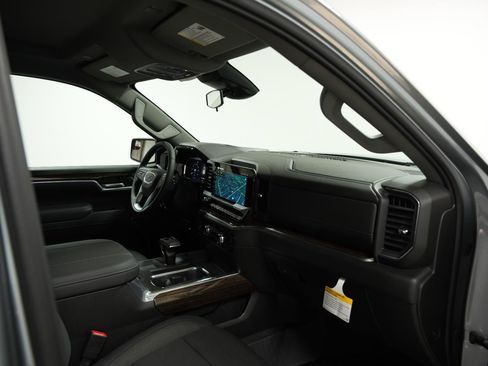 New 2026 GMC Sierra 1500 Elevation AWD/4WD image 17