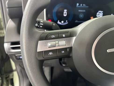 Certified 2025 Hyundai Santa Cruz SEL image 15