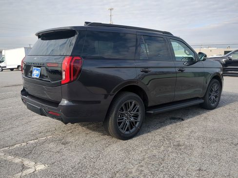 New 2026 Ford Expedition Platinum w/ Stealth Appearance Package image 3