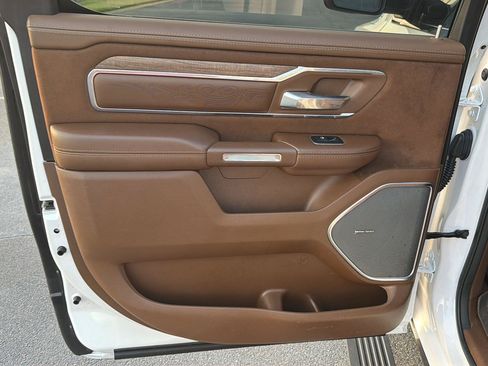 Used 2021 RAM 1500 Limited AWD/4WD image 18