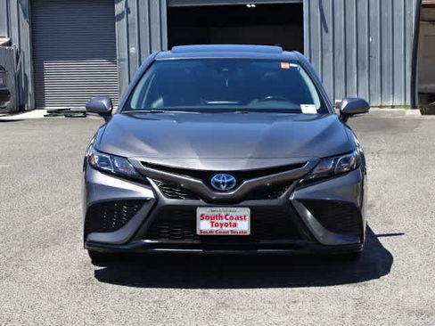 Used 2024 Toyota Camry SE w/ Audio Upgrade Package FWD image 3