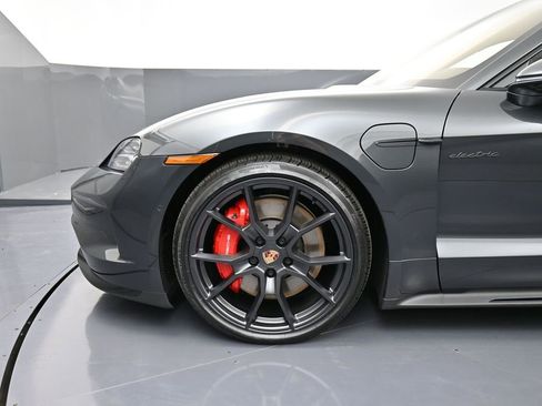 New 2026 Porsche Taycan GTS image 12