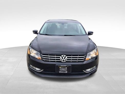 Used 2015 Volkswagen Passat TDI SEL Premium FWD image 5