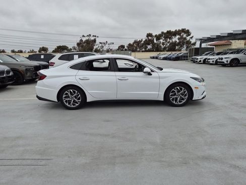 Used 2020 Hyundai Sonata SEL w/ Convenience Package FWD image 4