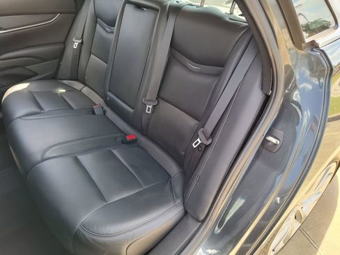Used 2019 Cadillac XTS FWD image 34