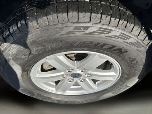 Used 2022 Ford F150 XLT w/ Trailer Tow Package image 16