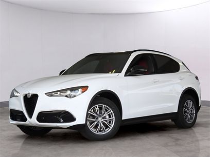 New 2024 Alfa Romeo Stelvio Sprint
