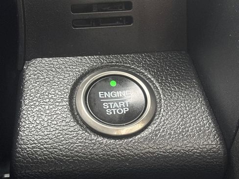 Used 2019 Ford F150 Raptor w/ Equipment Group 802A Luxury image 26