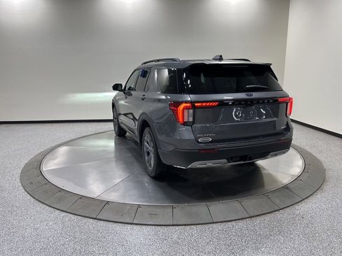 New 2026 Ford Explorer Active image 8