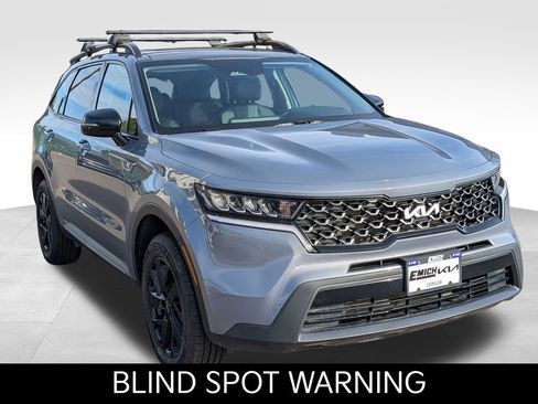 Certified 2023 Kia Sorento S w/ Panoramic Sunroof Package image 6