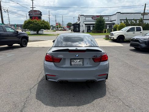 Used 2020 BMW M4 Convertible w/ Competition Package RWD image 6