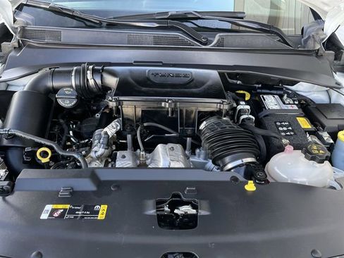 Used 2024 Jeep Compass Trailhawk image 24