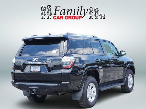 Used 2024 Toyota 4Runner SR5 Premium AWD/4WD image 4