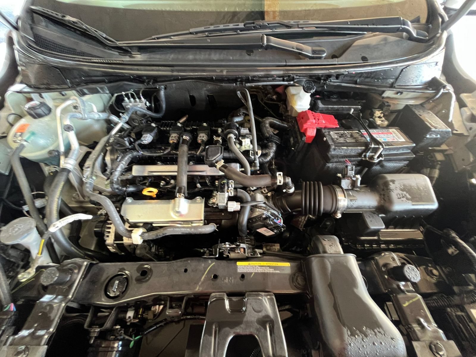 Used 2025 Nissan Versa SV FWD image 31