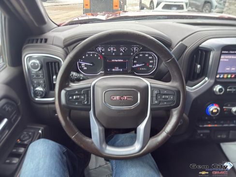 Used 2019 GMC Sierra 1500 SLT w/ Driver Alert Package I image 17