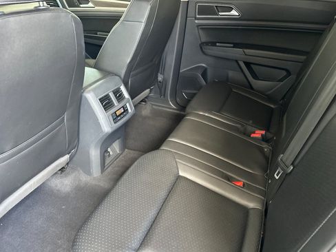 Used 2019 Volkswagen Atlas SE AWD/4WD image 4
