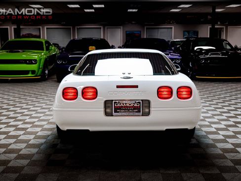 Used 1995 Chevrolet Corvette Coupe image 30