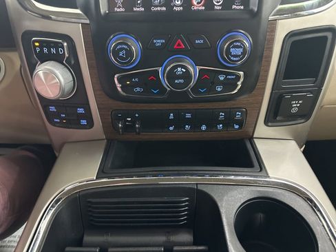 Used 2017 RAM 1500 Laramie w/ Convenience Group image 40