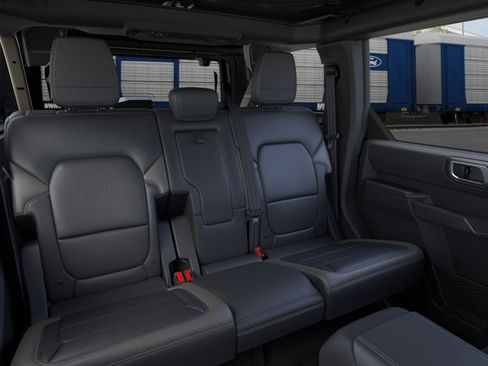 New 2026 Ford Bronco Outer Banks w/ Sasquatch Package AWD/4WD image 12
