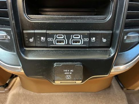 Used 2021 RAM 1500 Limited AWD/4WD image 19