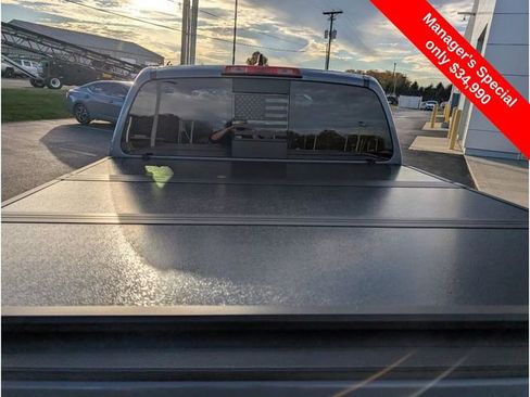 Certified 2023 Nissan Frontier PRO-4X w/ Pro Convenience Package image 11