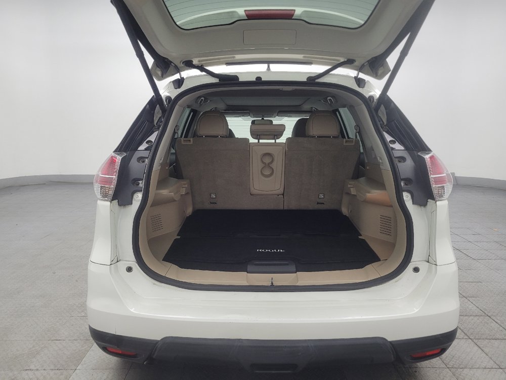 Used 2016 Nissan Rogue SL w/ SL Premium Package FWD image 29