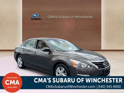 Used 2015 Nissan Altima 2.5 SV w/ Convenience Package