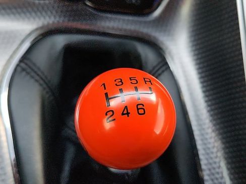 Used 2016 Dodge Challenger SRT Hellcat RWD image 22