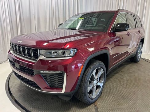 New 2026 Jeep Grand Cherokee L Limited AWD/4WD image 28