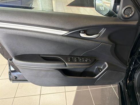 Used 2019 Honda Civic Sport image 18