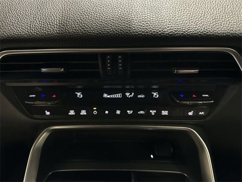 Certified 2025 MAZDA CX-90 3.3 Turbo w/ Preferred Package image 21