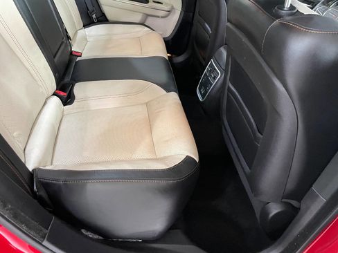 Used 2015 Dodge Charger SXT w/ AWD Plus Group image 25