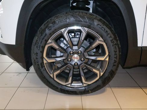 New 2027 GMC Terrain Elevation w/ Elevation Premium Package AWD/4WD image 43