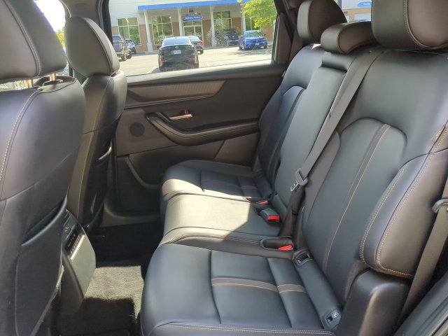 Used 2025 MAZDA CX-90 3.3 Turbo w/ Select Package AWD/4WD image 13