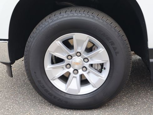 Certified 2025 Chevrolet Silverado 1500 LT image 38